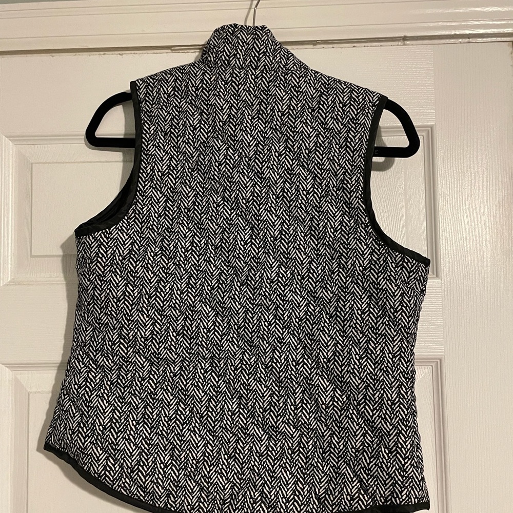 Black and white patterned vest